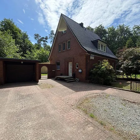 Ferienhaus Ganzes Wald&welle Bis 17 Personen Kamin, Garten, Gratis Parkplatz&wifi *