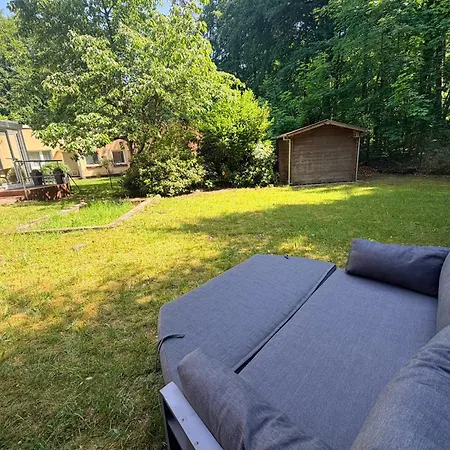 Hébergement de vacances Ganzes Wald & Welle Bis 17 Personen Kamin, Garten, Gratis Parkplatz & Wifi *
